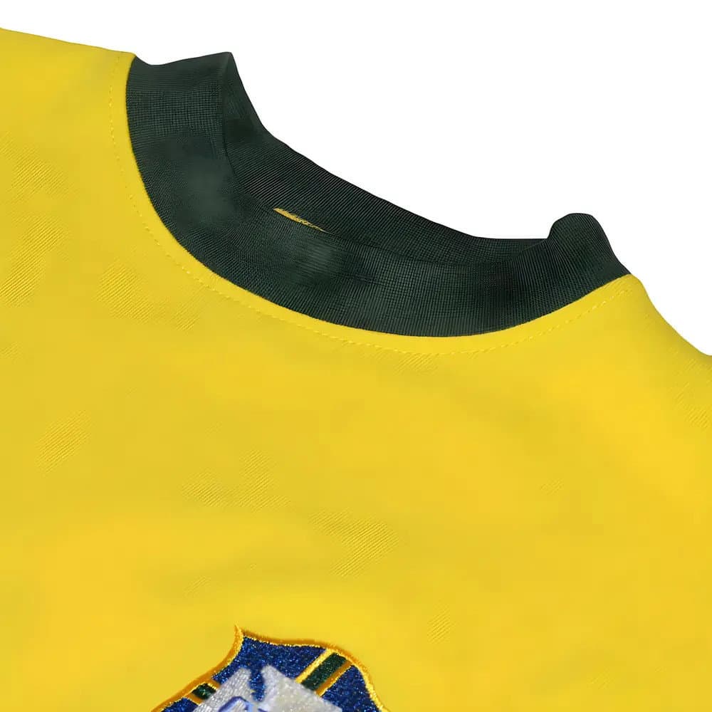 Brazil 1970 World Cup No 10 Kids Retro Football Shirt