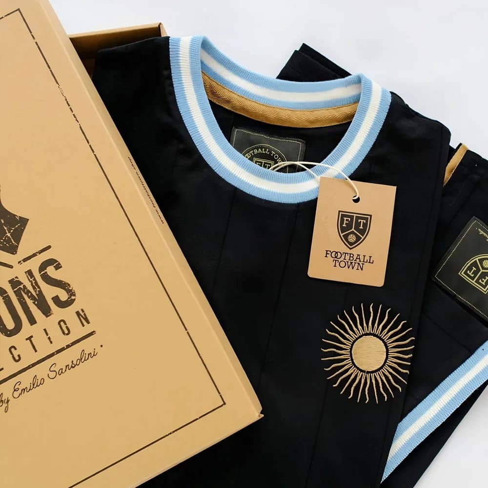 Vintage Argentina El Sol Negro Away Soccer Jersey