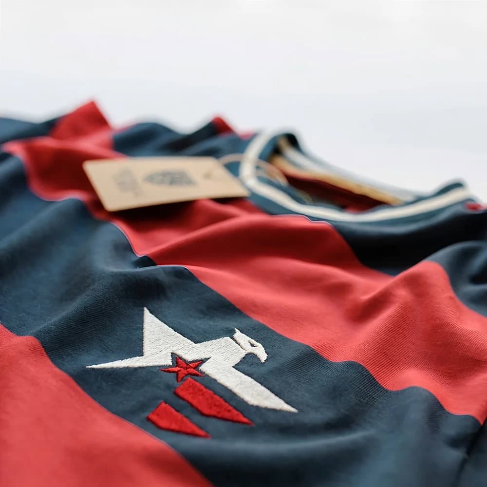 Vintage USA The Yanks Away Soccer Jersey